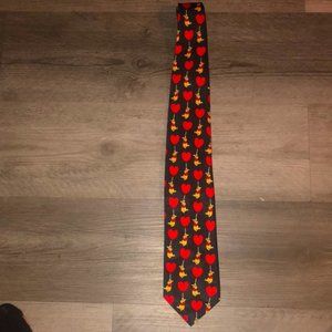 DISNEY WINNIE THE POOH VALENTINE THEMED TIE